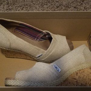 TOMS Wedge Open Toe Women's Dress 8